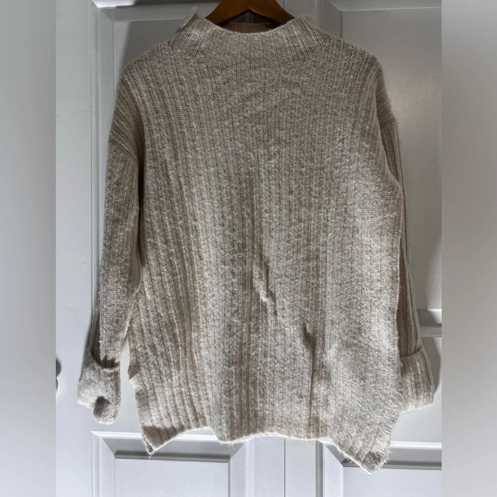 OLD NAVY Sweater Size XS
